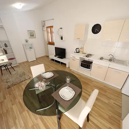 Apartamento Mareta *