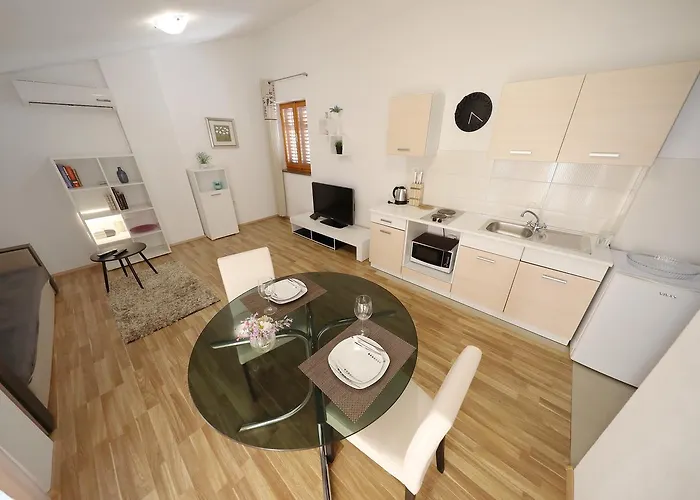 Апартаменты Mareta *