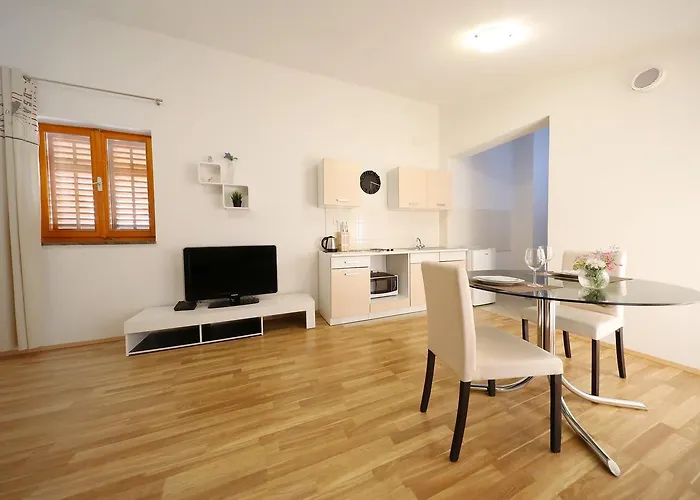 Mareta Апартаменты Задар