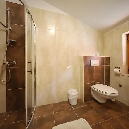 Apartment Mareta *
